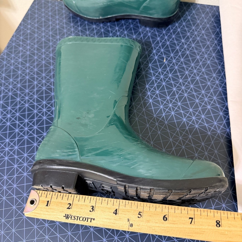 UGG Waterproof Rain Boots Kids Size 1 Green Rubber Pull On Spring Midcalf - Picture 5 of 11